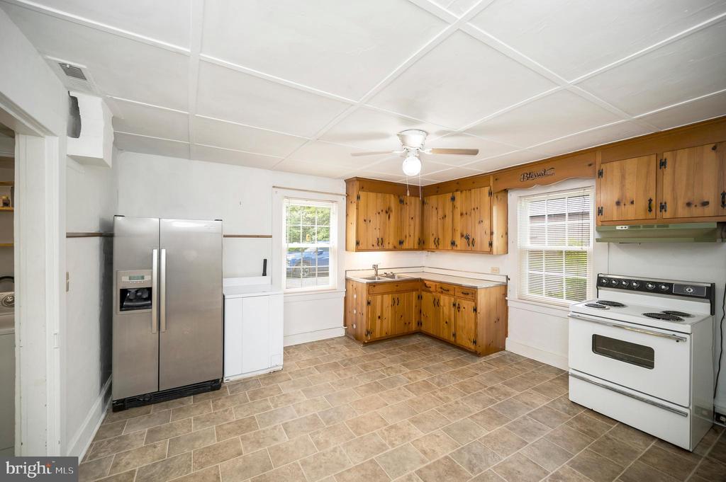 32432 Zoar Rd