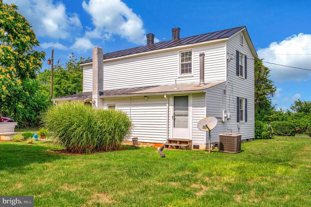 32432 Zoar Rd