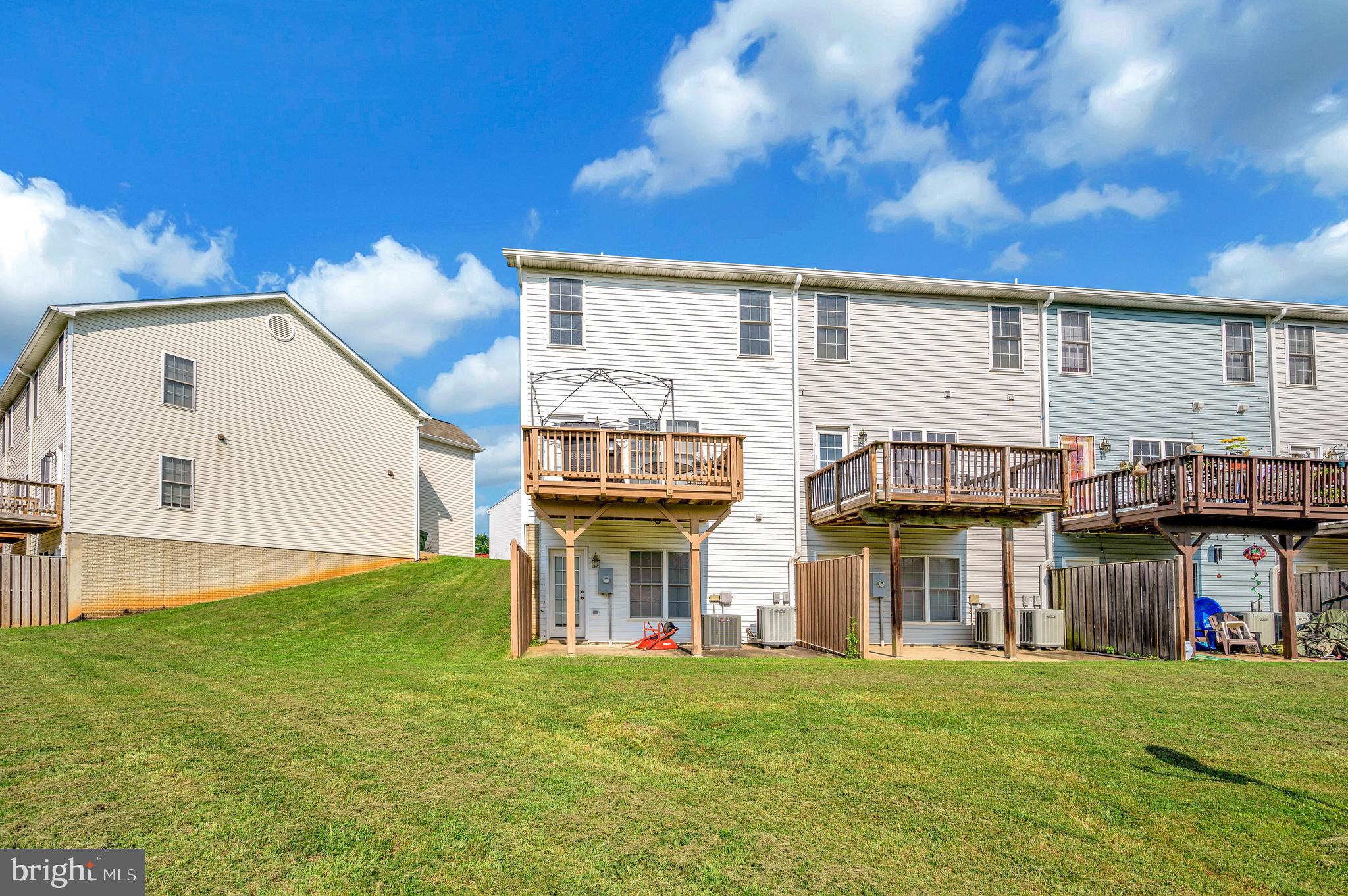 35102 Sara Ct