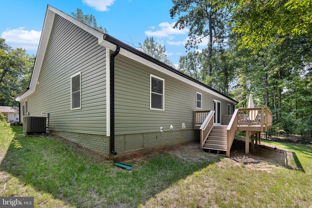 110 Carriage Ct