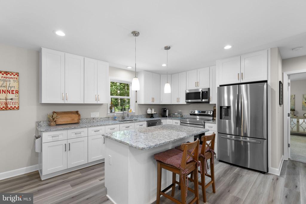 110 Carriage Ct