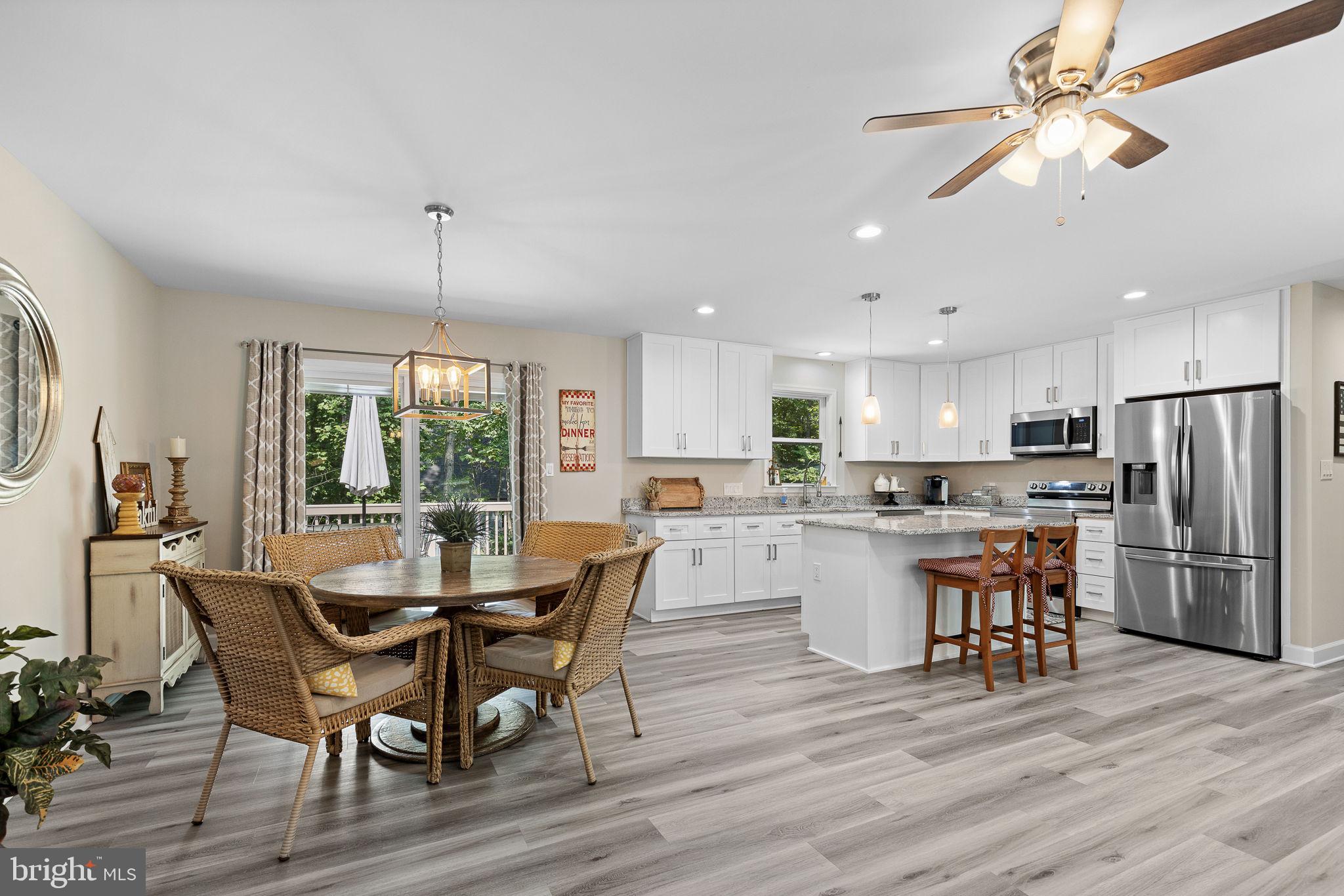 110 Carriage Ct