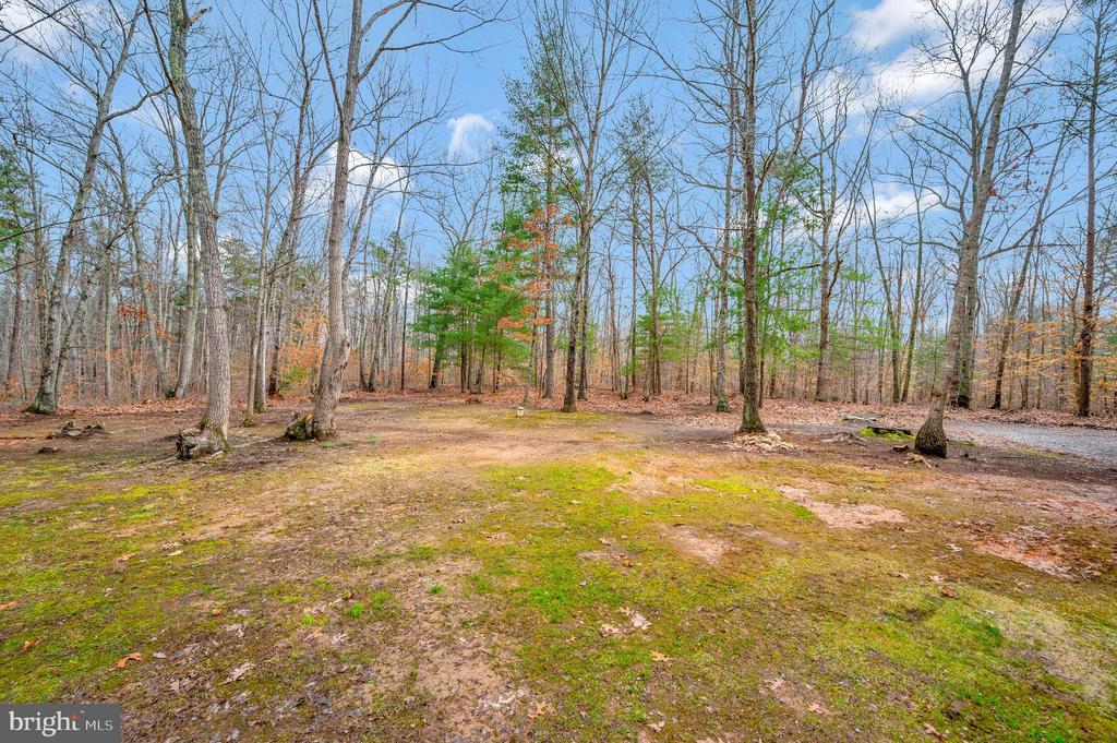 16219 Willis Rd