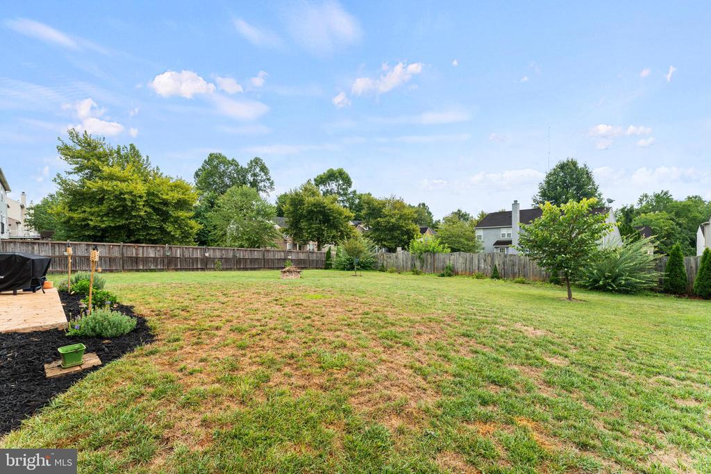 276 PARKER PLACE