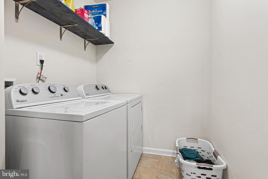 276 PARKER PLACE