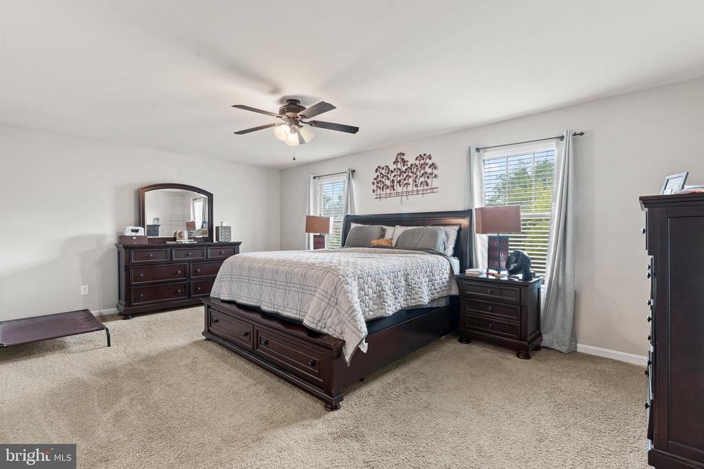 276 PARKER PLACE