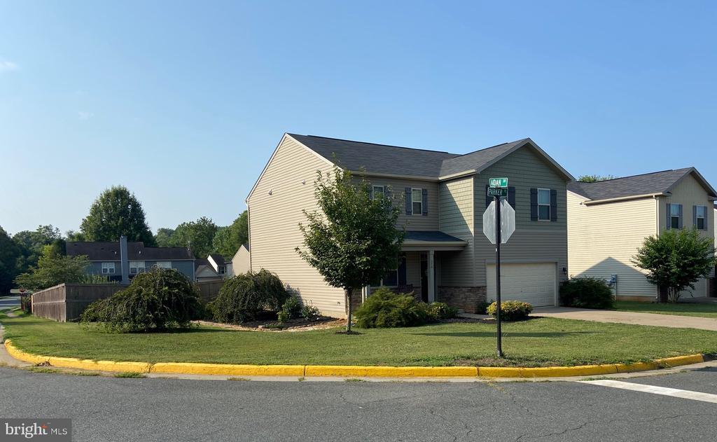 276 PARKER PLACE