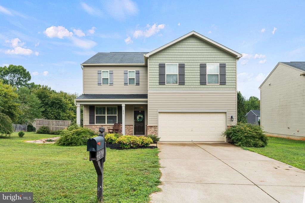 276 PARKER PLACE