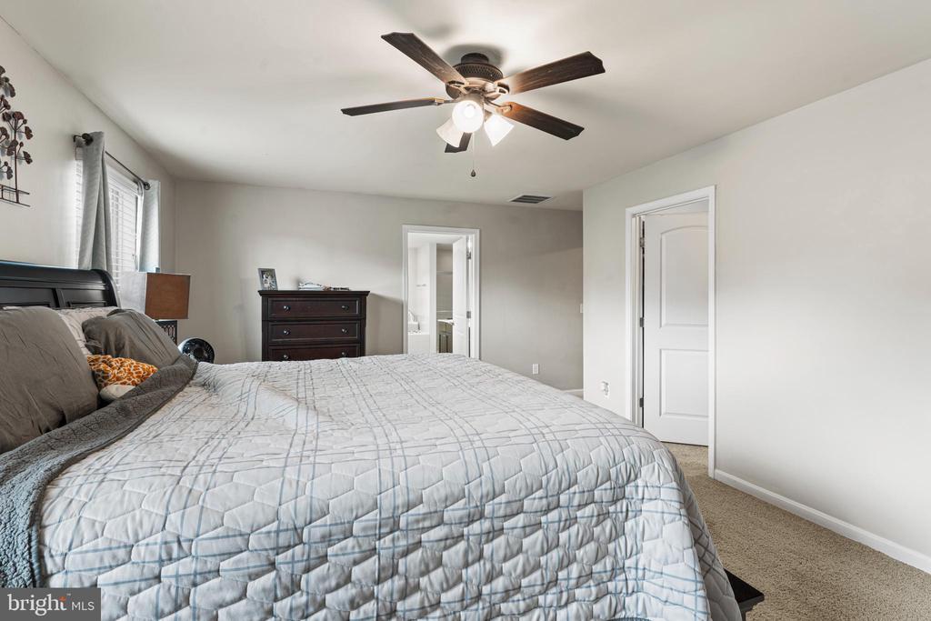 276 PARKER PLACE