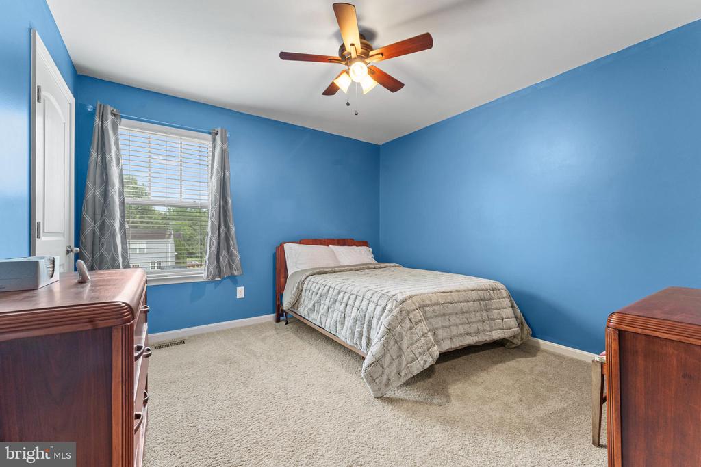 276 PARKER PLACE
