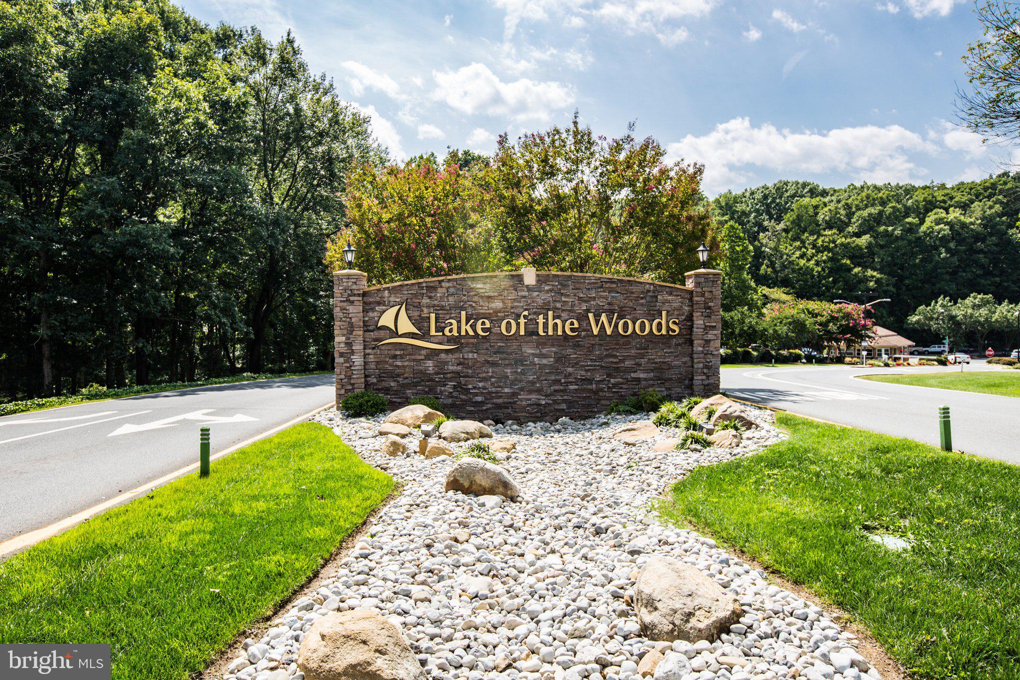 310 Limestone Ln
