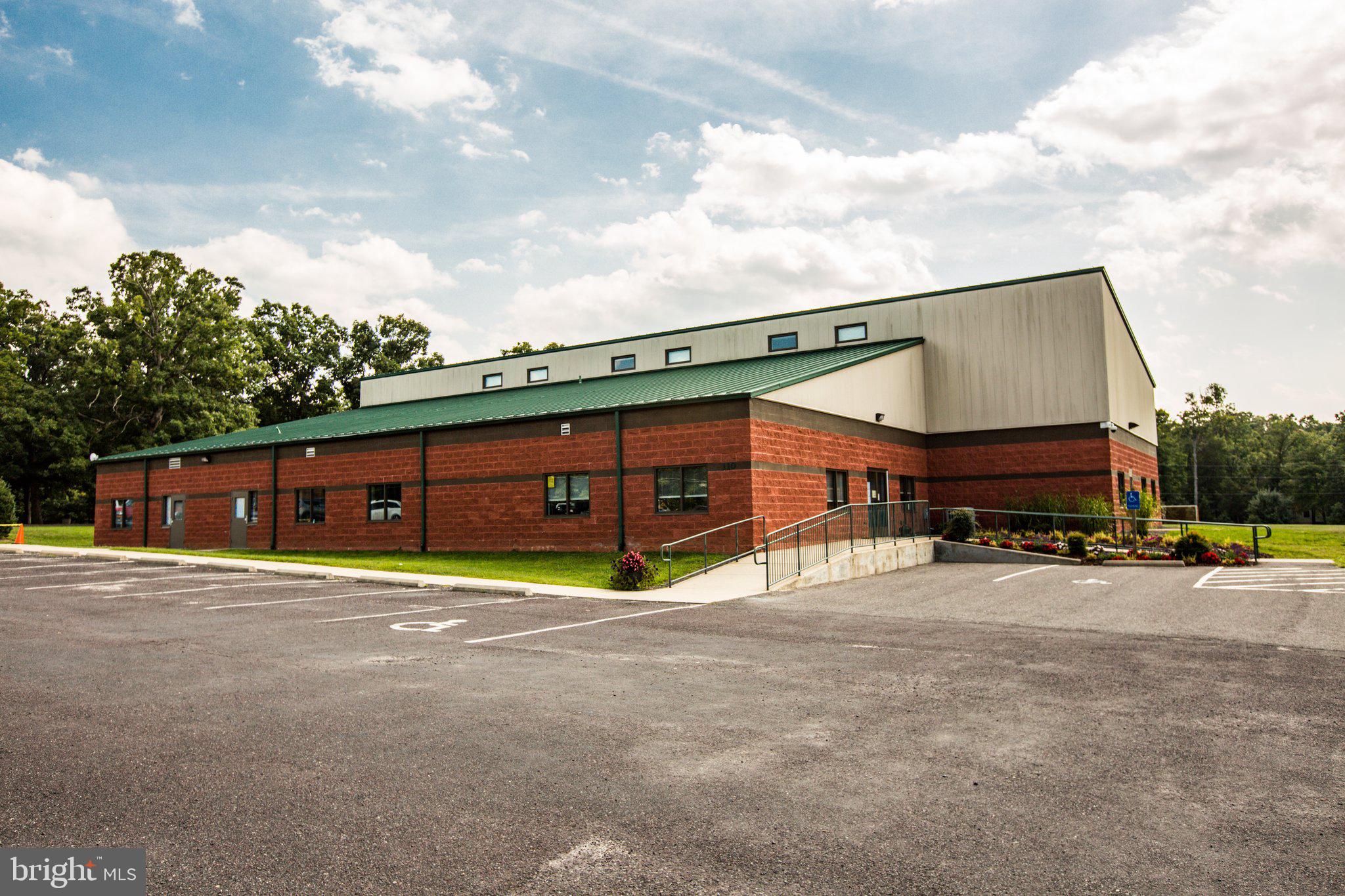 310 Limestone Ln