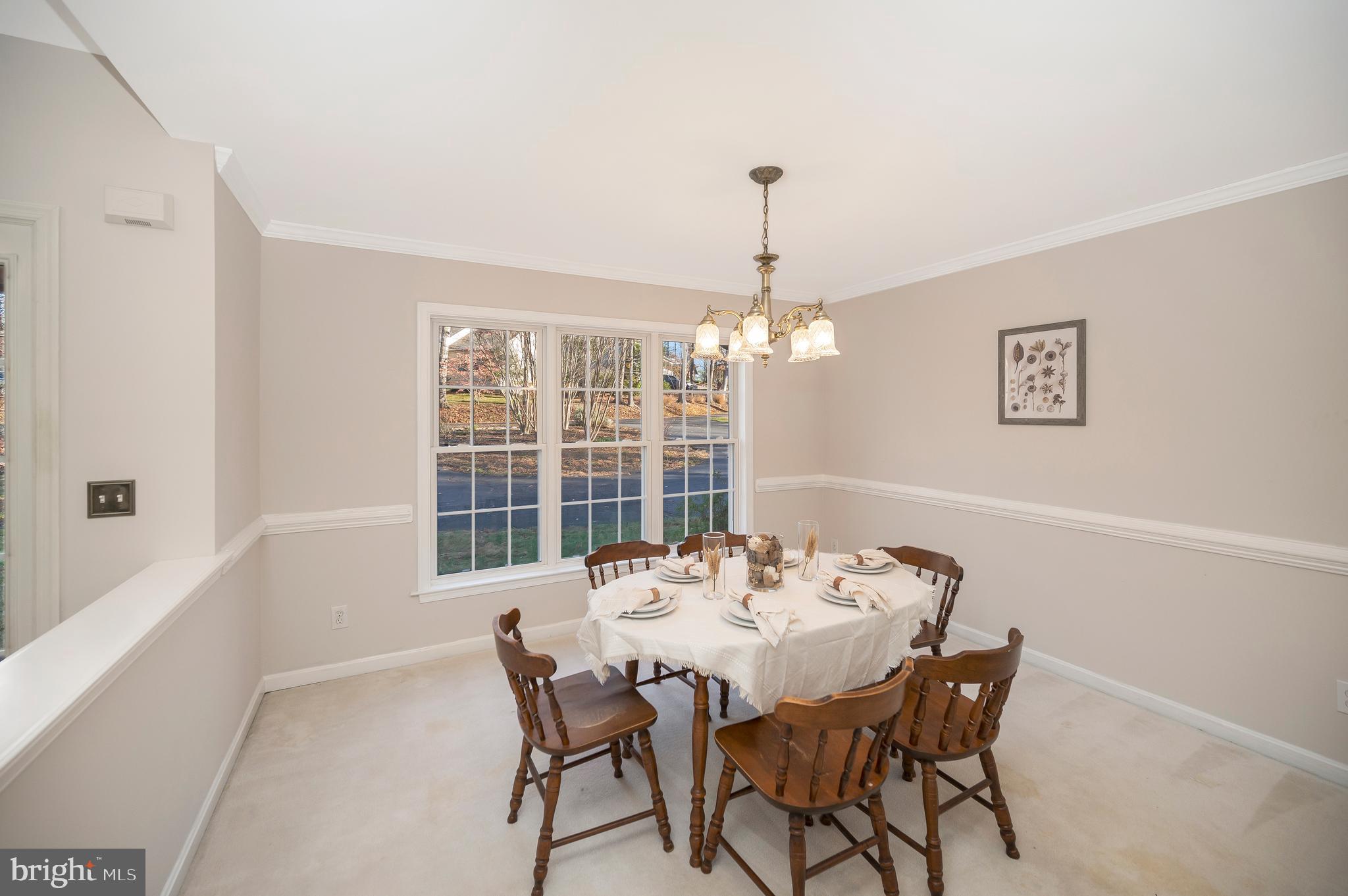 412 Happy Creek Rd