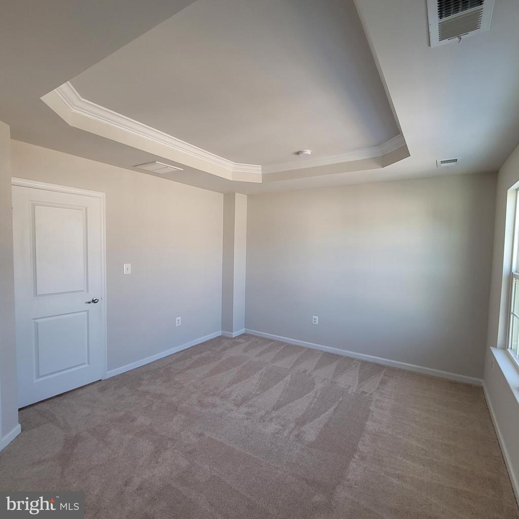 36099 FAWN LN