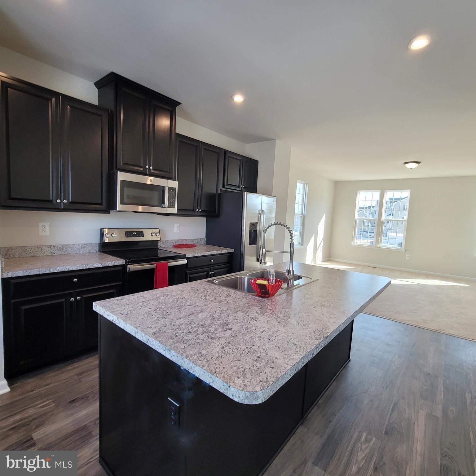 36099 FAWN LN