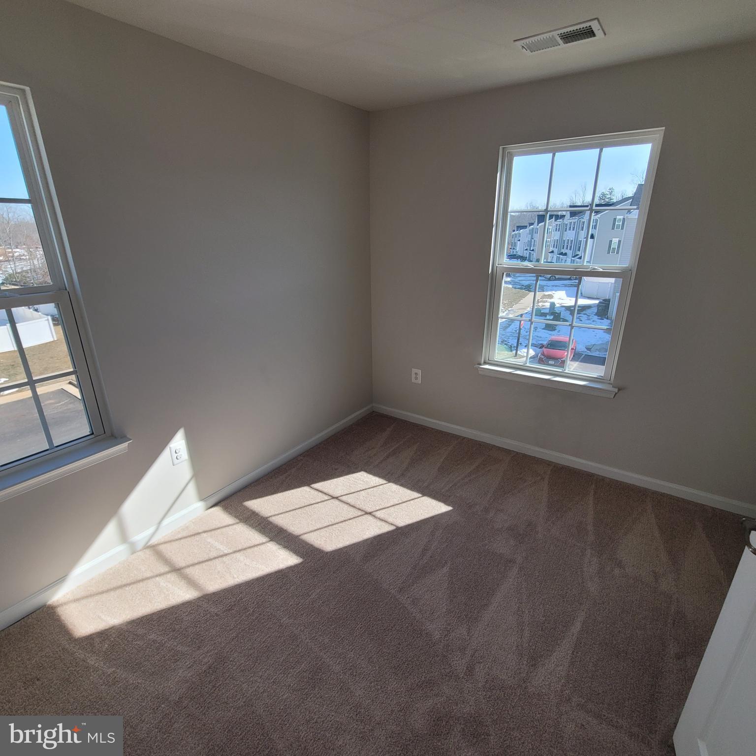36099 FAWN LN