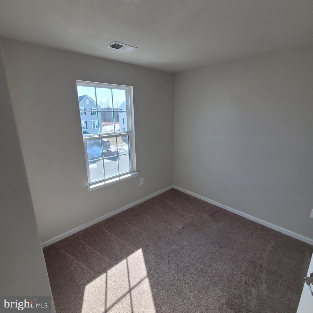 36099 FAWN LN