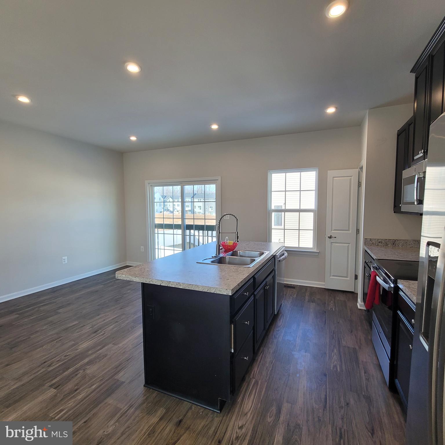 36099 FAWN LN