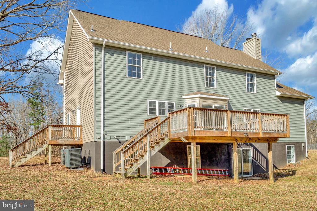 8099 Burr Hill Rd