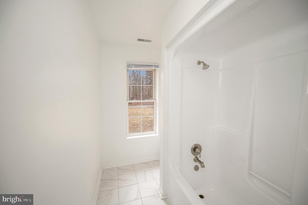 8099 Burr Hill Rd