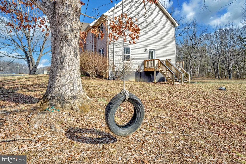 8099 Burr Hill Rd