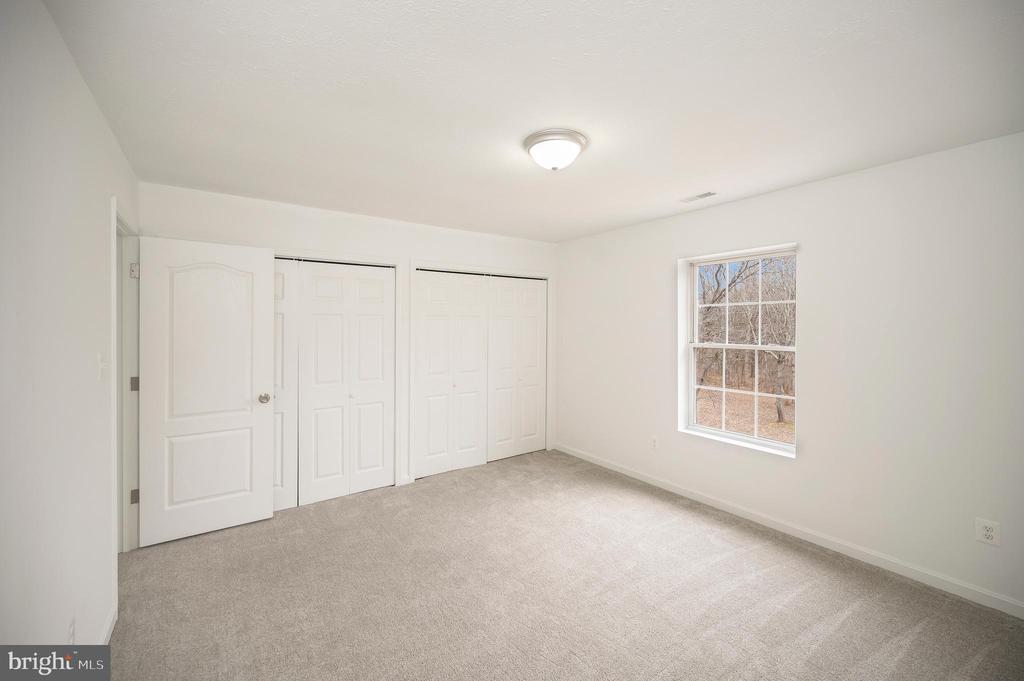 8099 Burr Hill Rd
