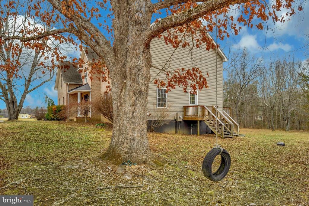8099 Burr Hill Rd