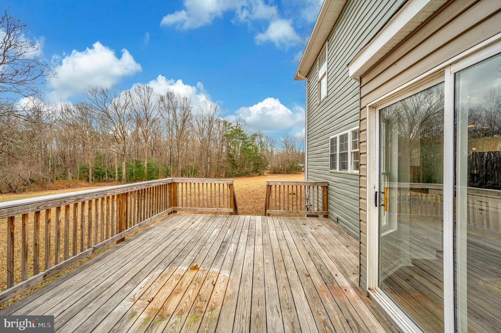 8099 Burr Hill Rd