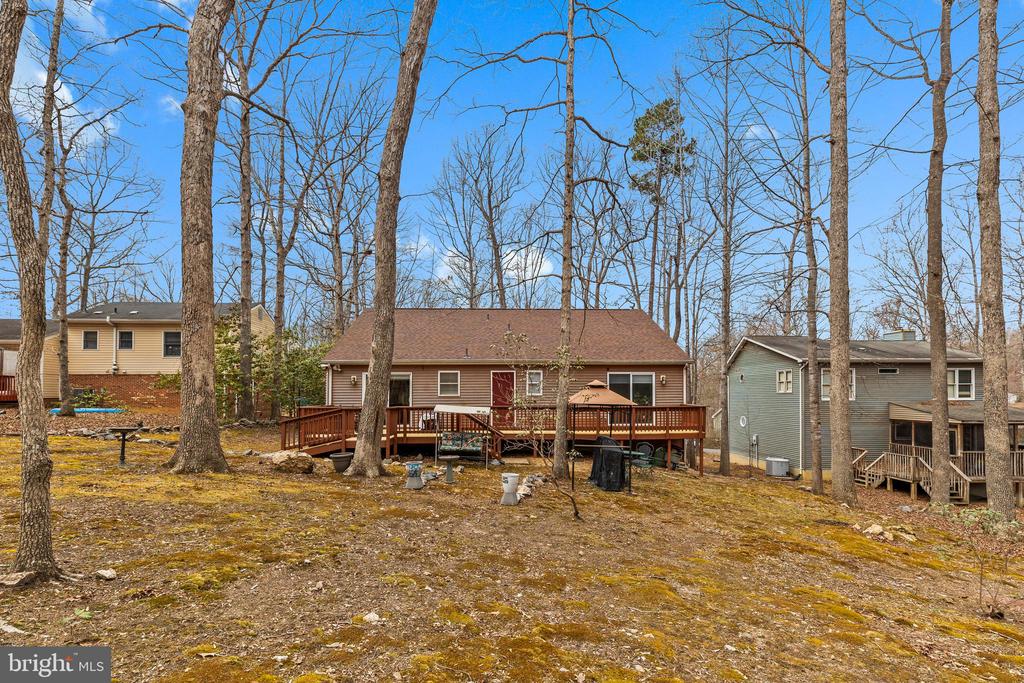 139 MONTICELLO CIRCLE