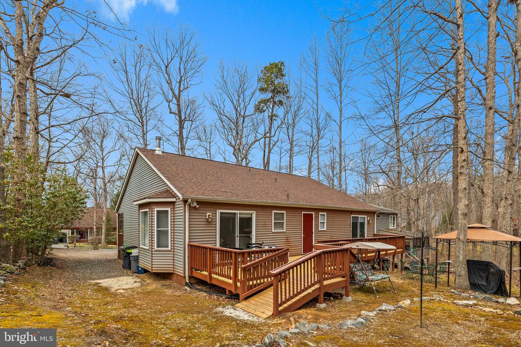 139 MONTICELLO CIRCLE