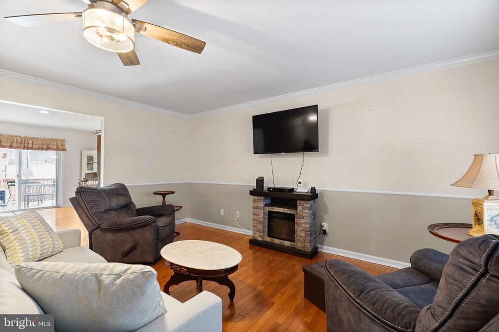 139 MONTICELLO CIRCLE
