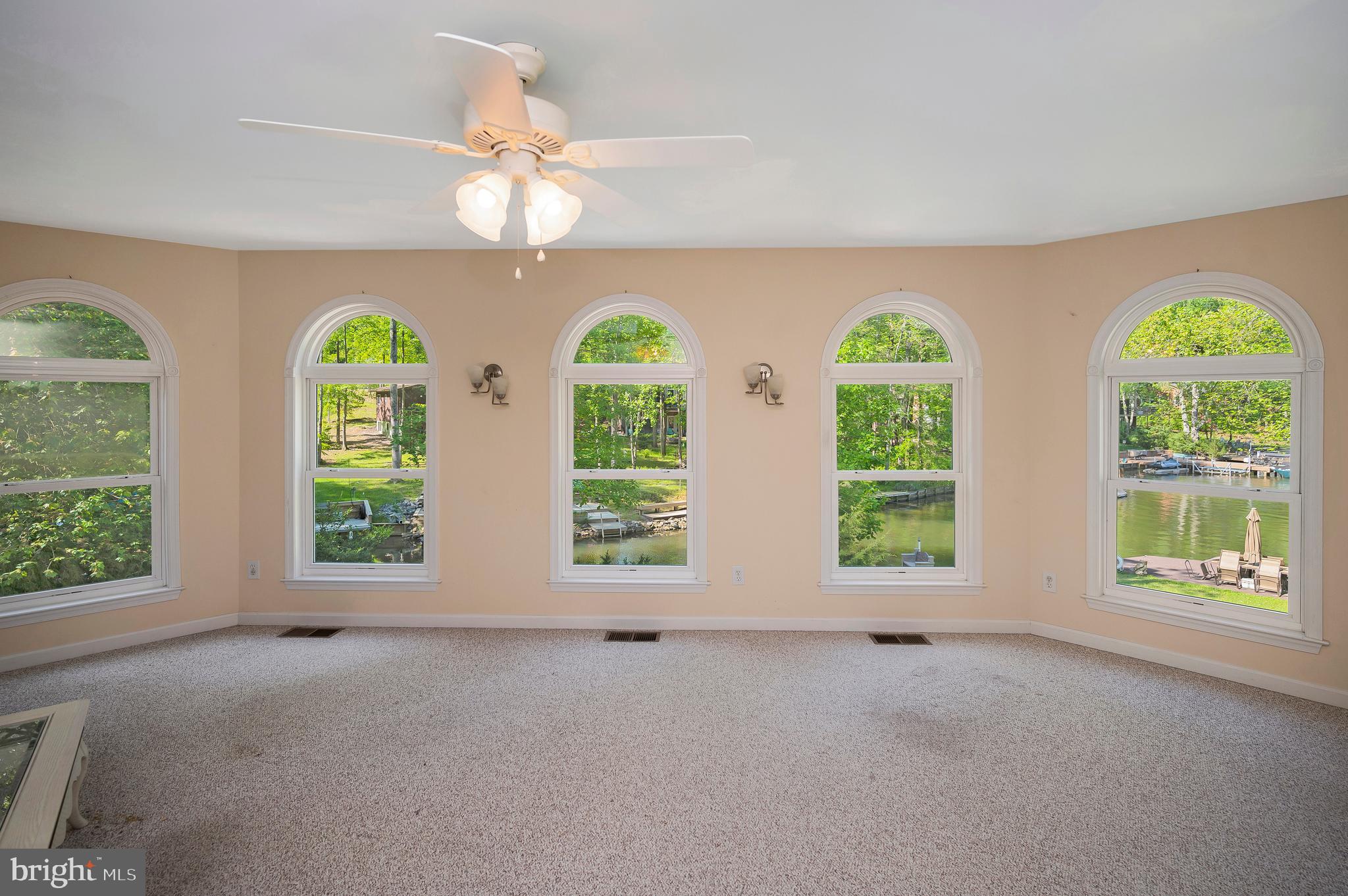 322 Birchside Cir