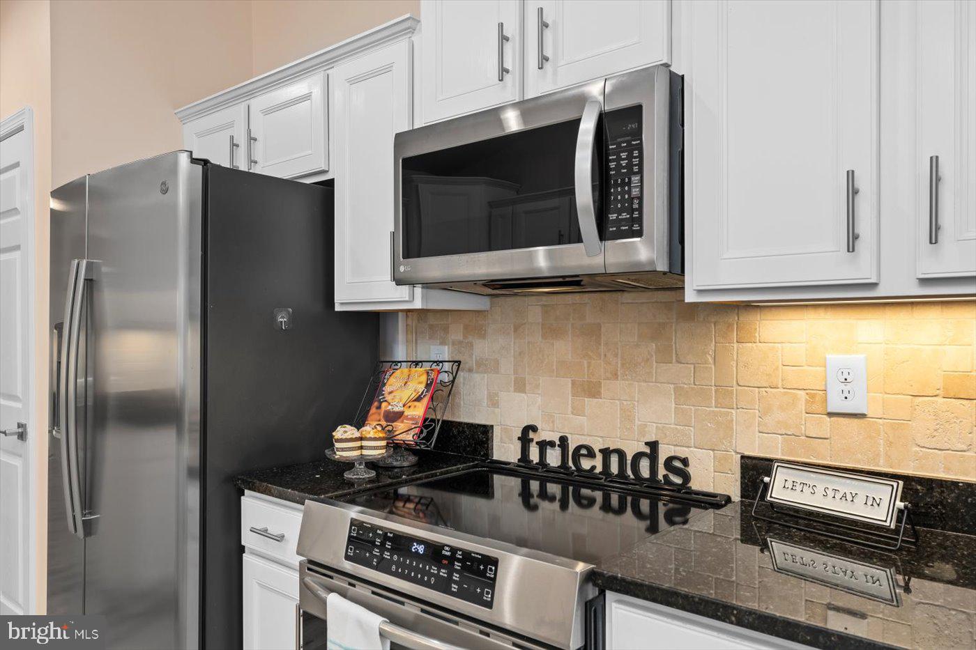 910 CONFEDERATE DRIVE