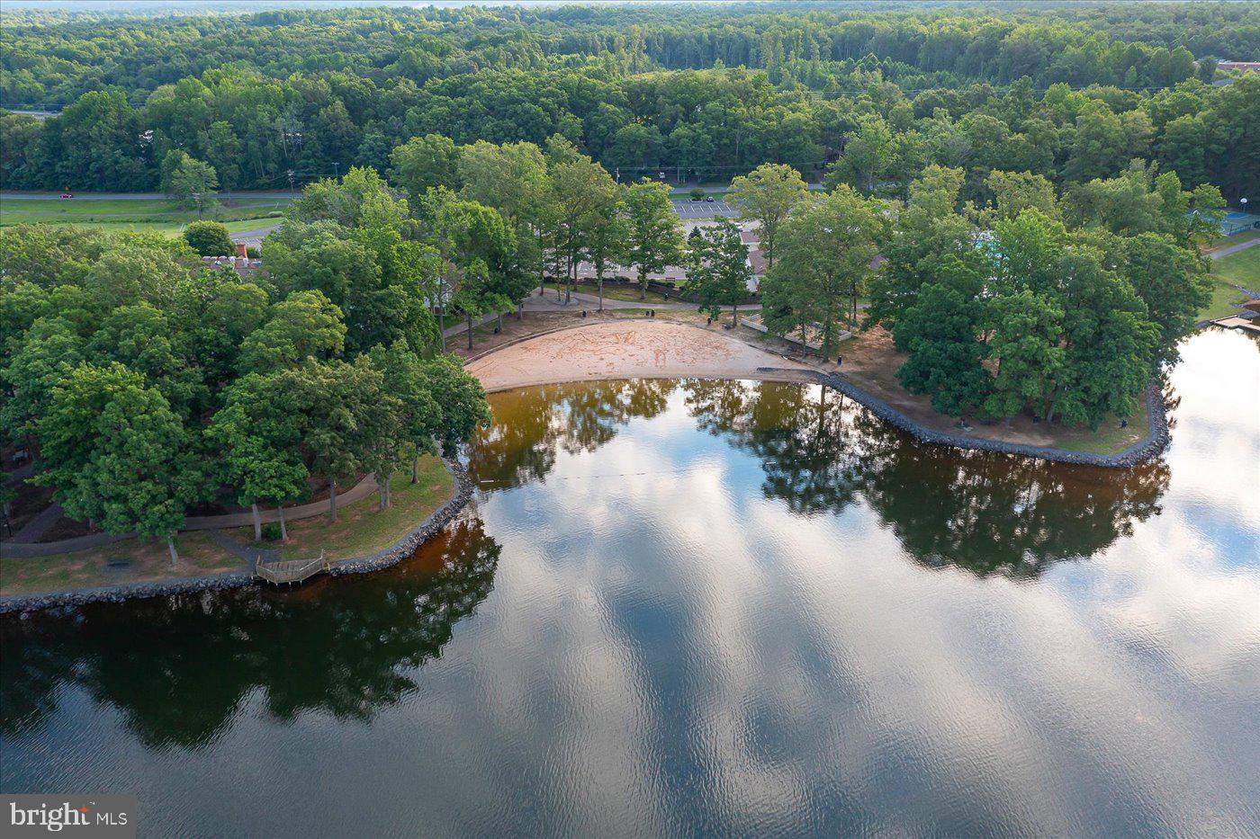 910 CONFEDERATE DRIVE