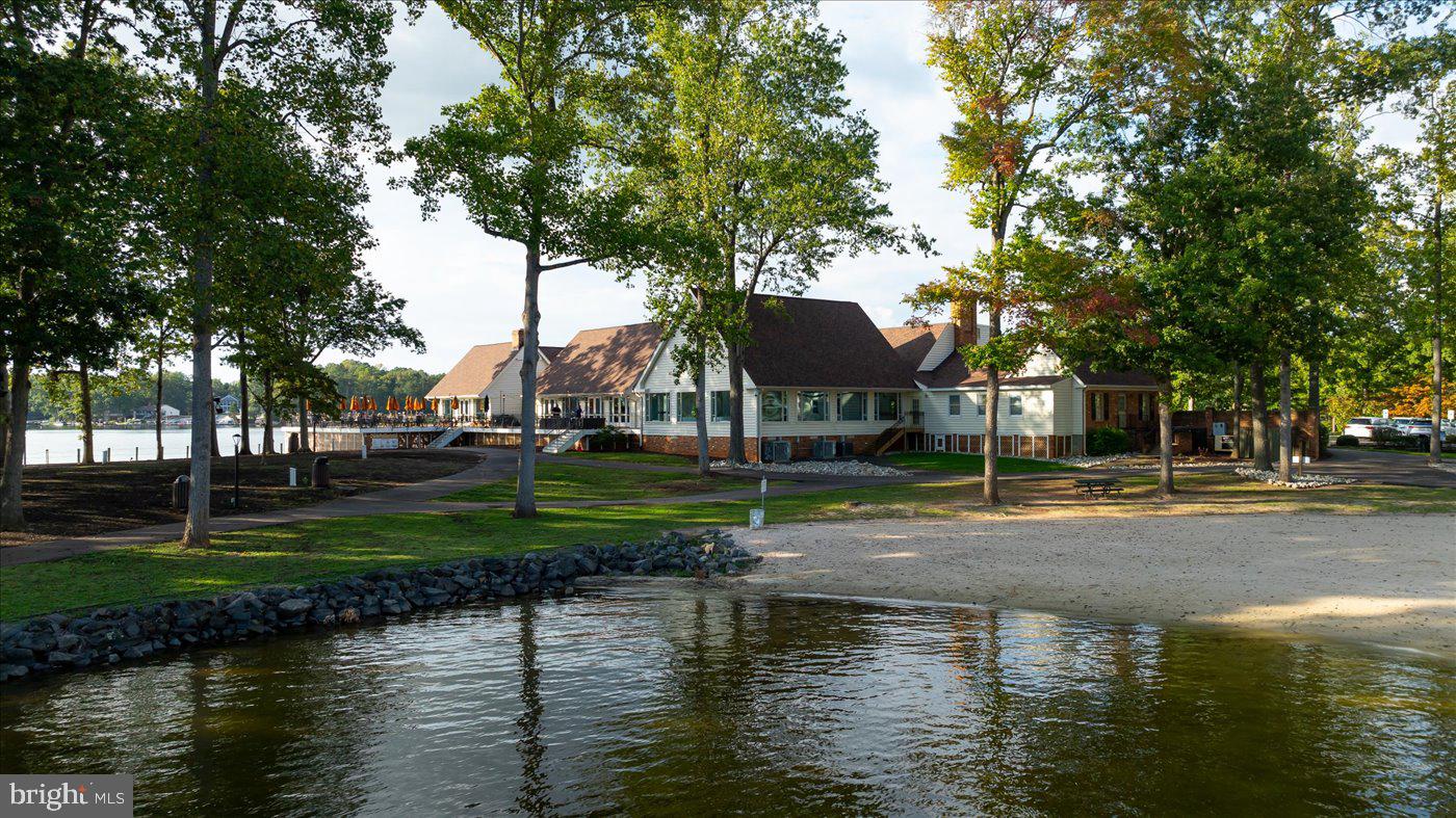 910 CONFEDERATE DRIVE