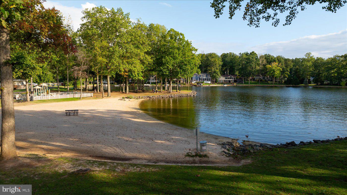 910 CONFEDERATE DRIVE