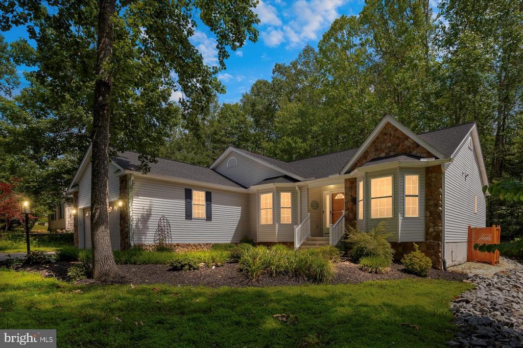 910 CONFEDERATE DRIVE
