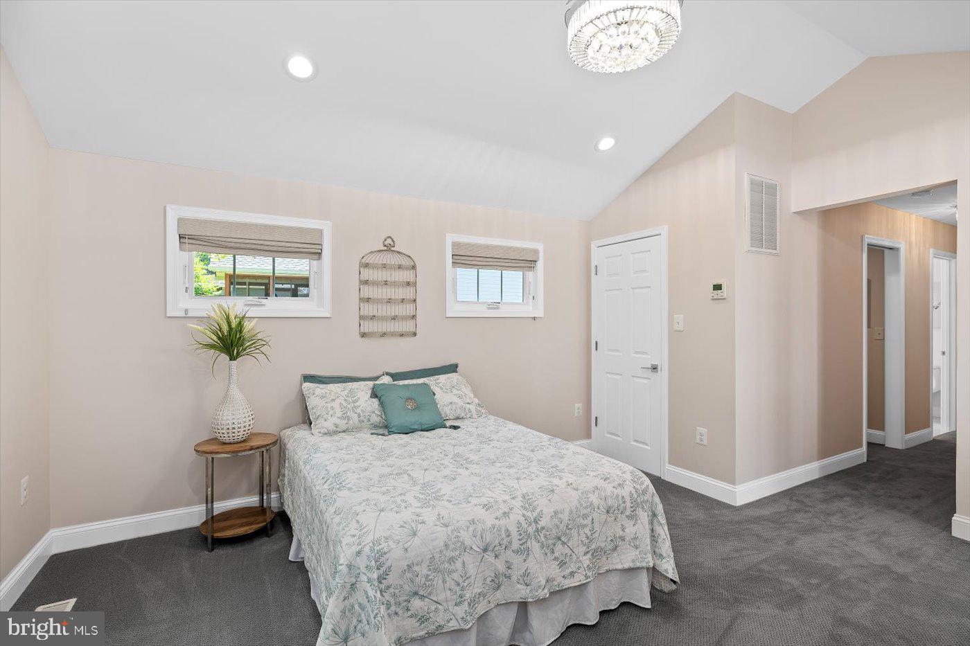 910 CONFEDERATE DRIVE