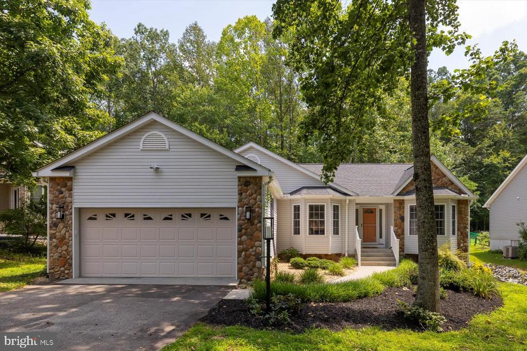 910 CONFEDERATE DRIVE