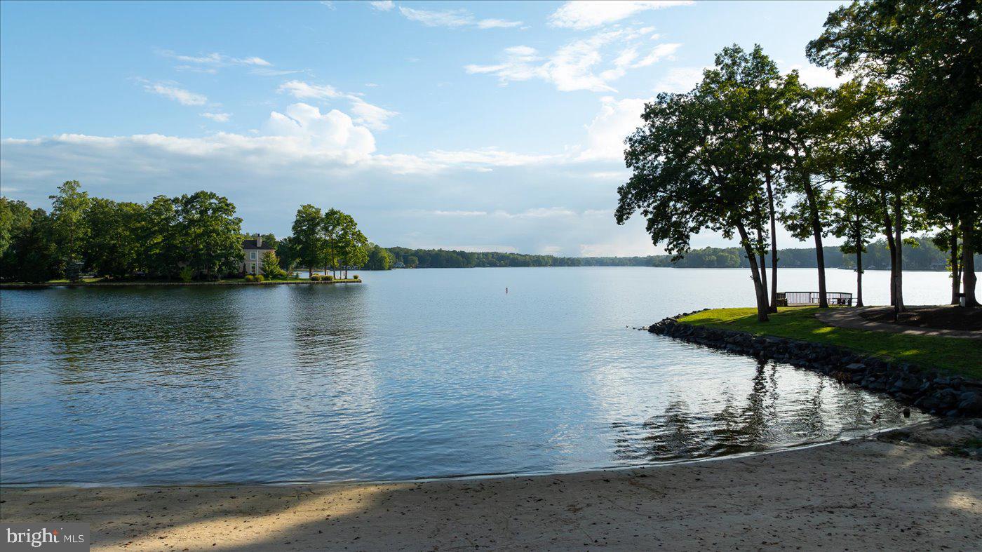 910 CONFEDERATE DRIVE