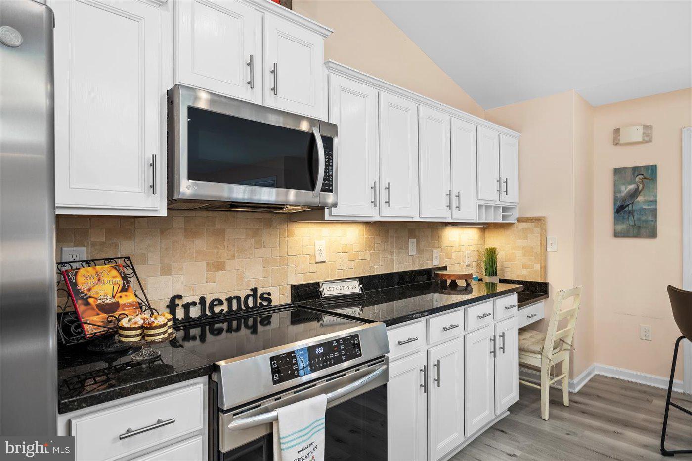 910 CONFEDERATE DRIVE