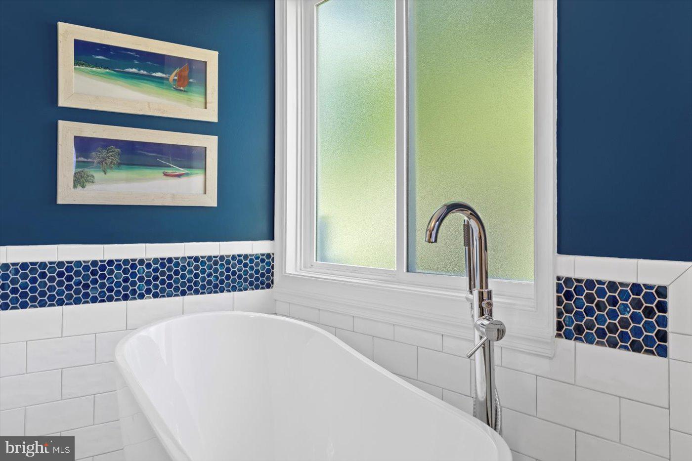 910 CONFEDERATE DRIVE