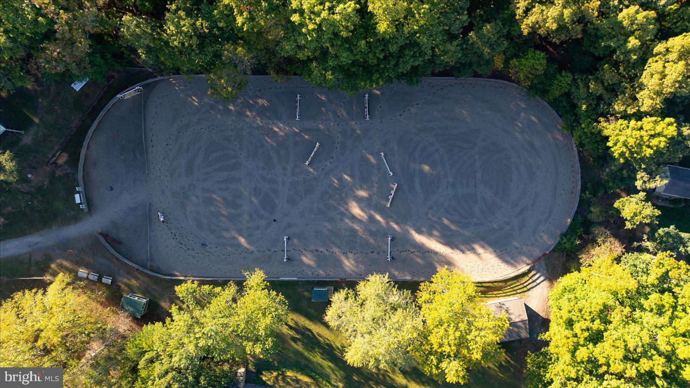 910 CONFEDERATE DRIVE