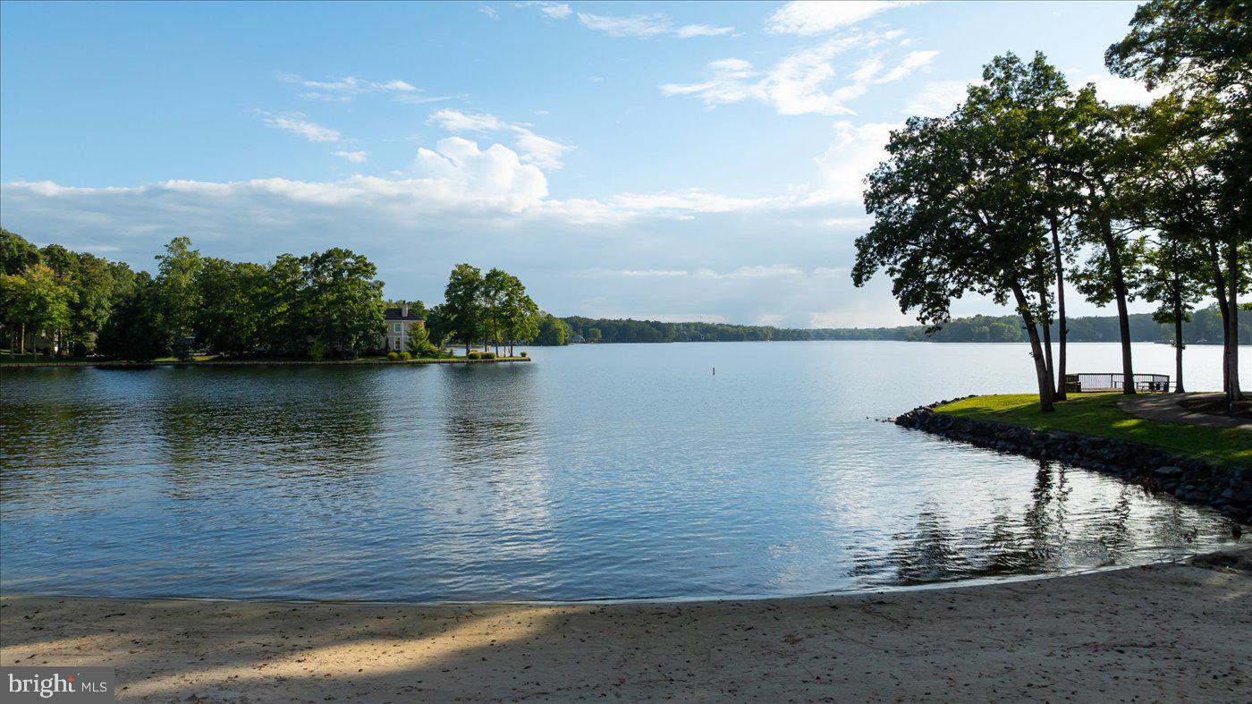 910 CONFEDERATE DRIVE