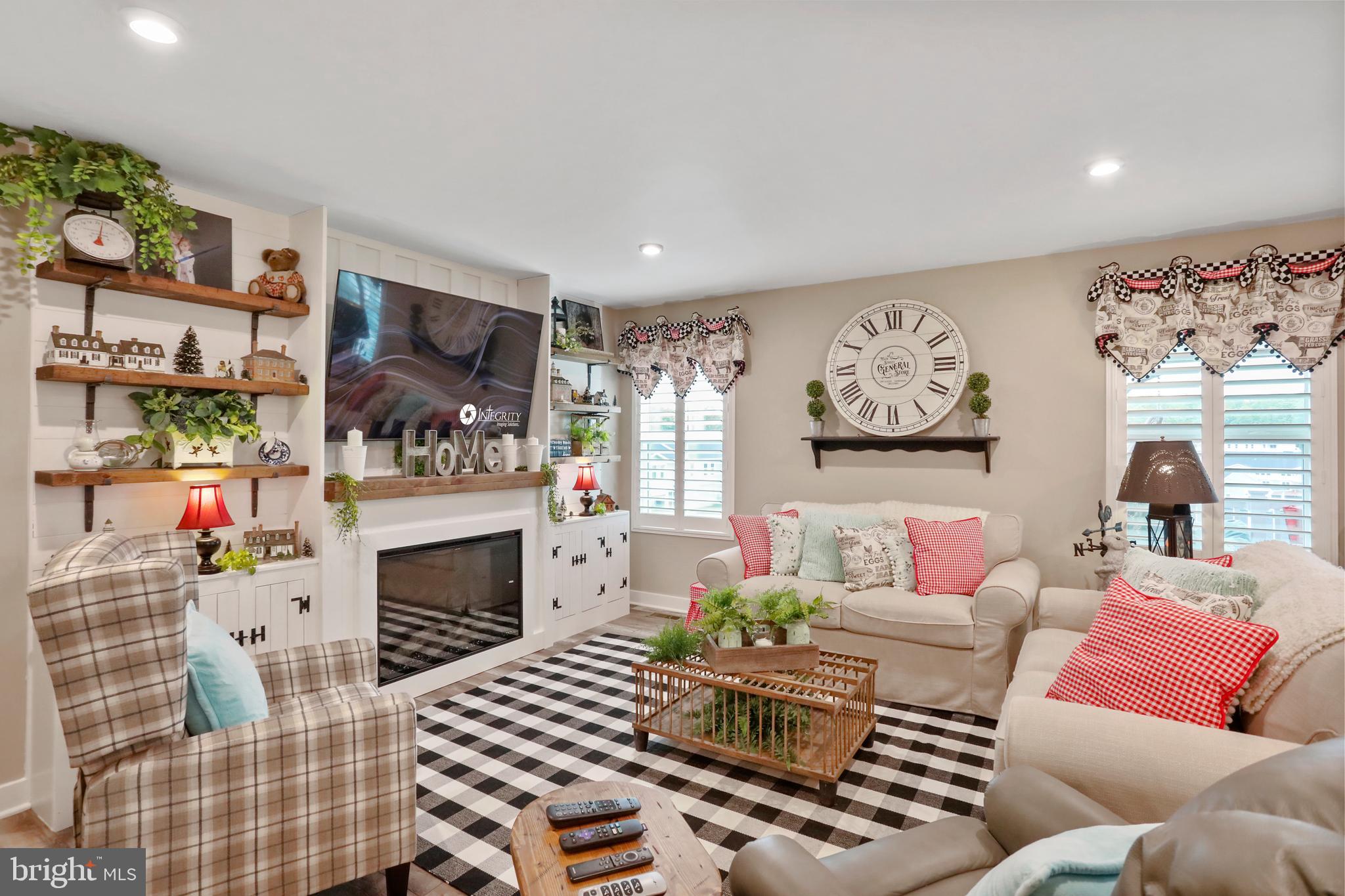3438 Azalea Rd