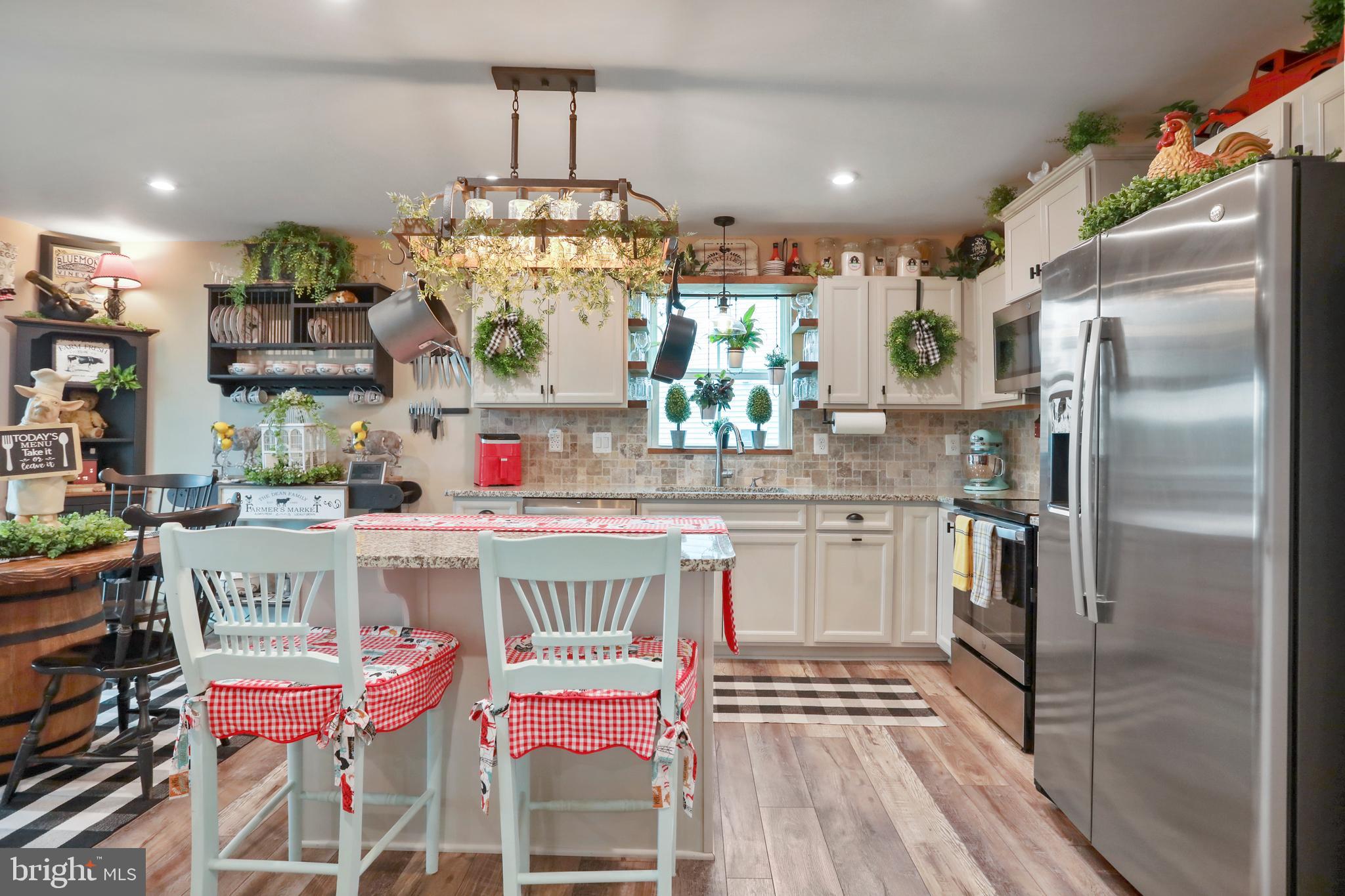 3438 Azalea Rd