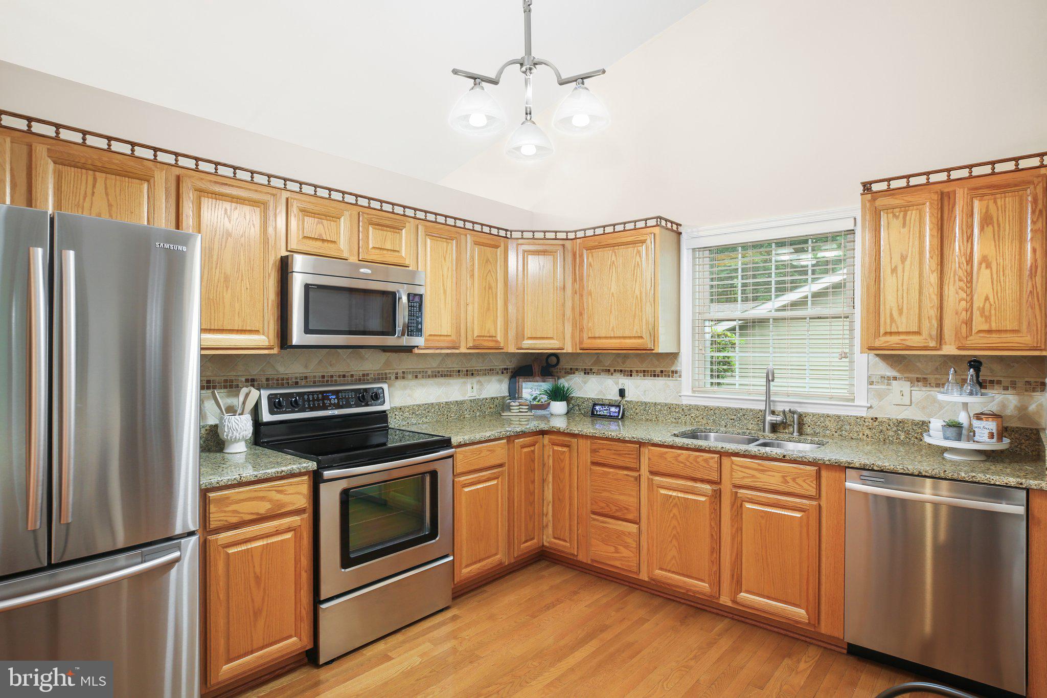121 Jefferson Ave