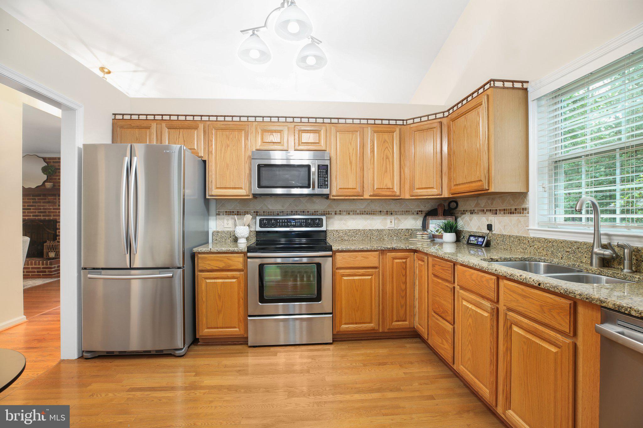 121 Jefferson Ave