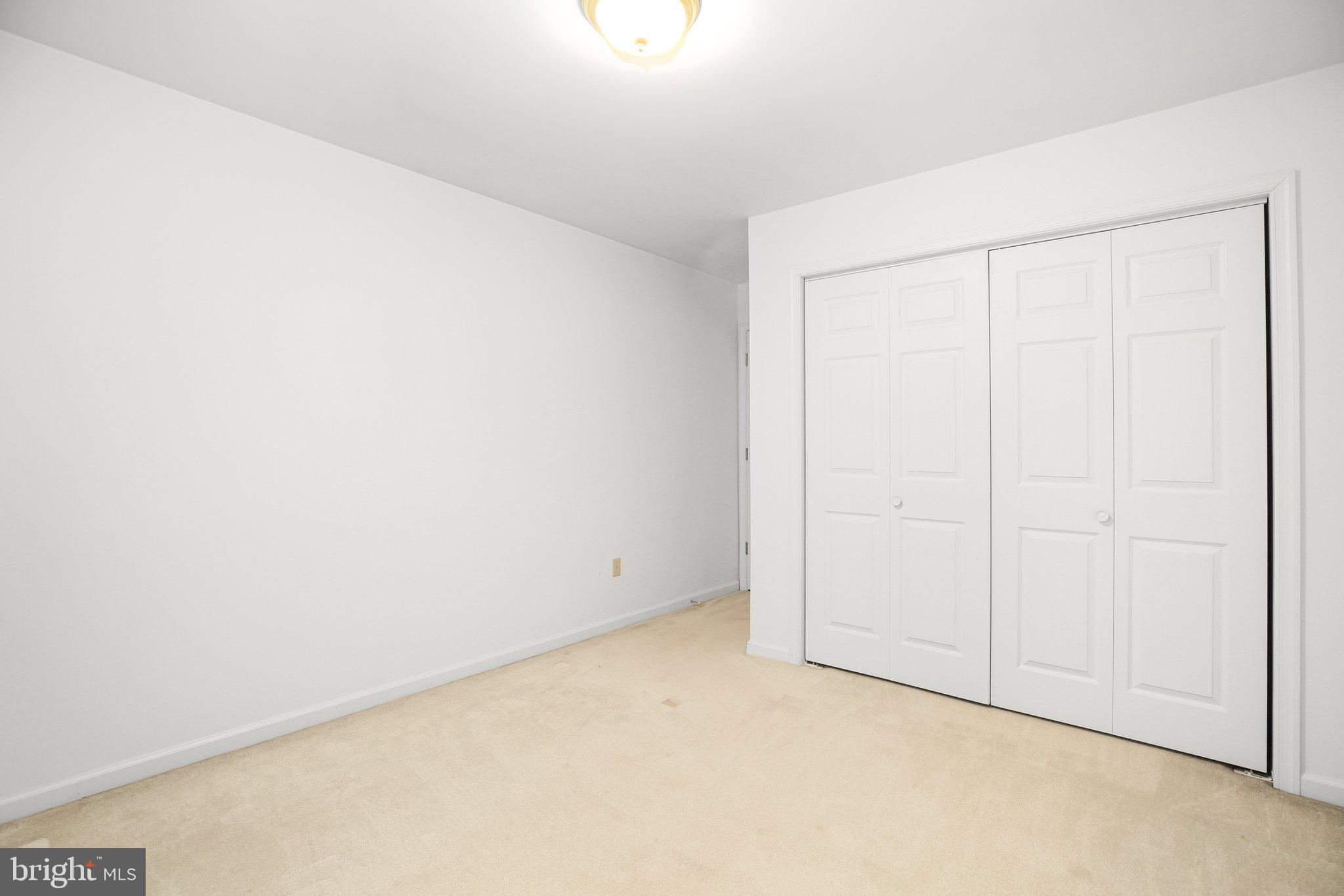 121 Jefferson Ave