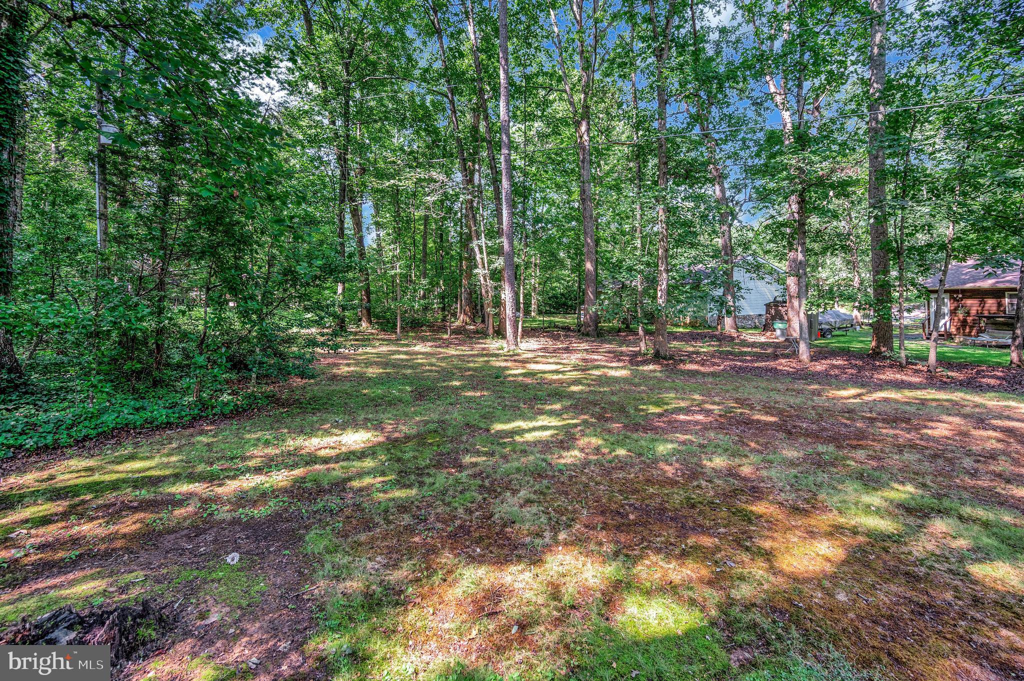 102 Hillside Dr